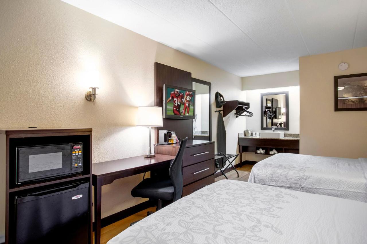 Red Roof Inn Plus+ Atlanta - Buckhead Druid Hills Eksteriør billede