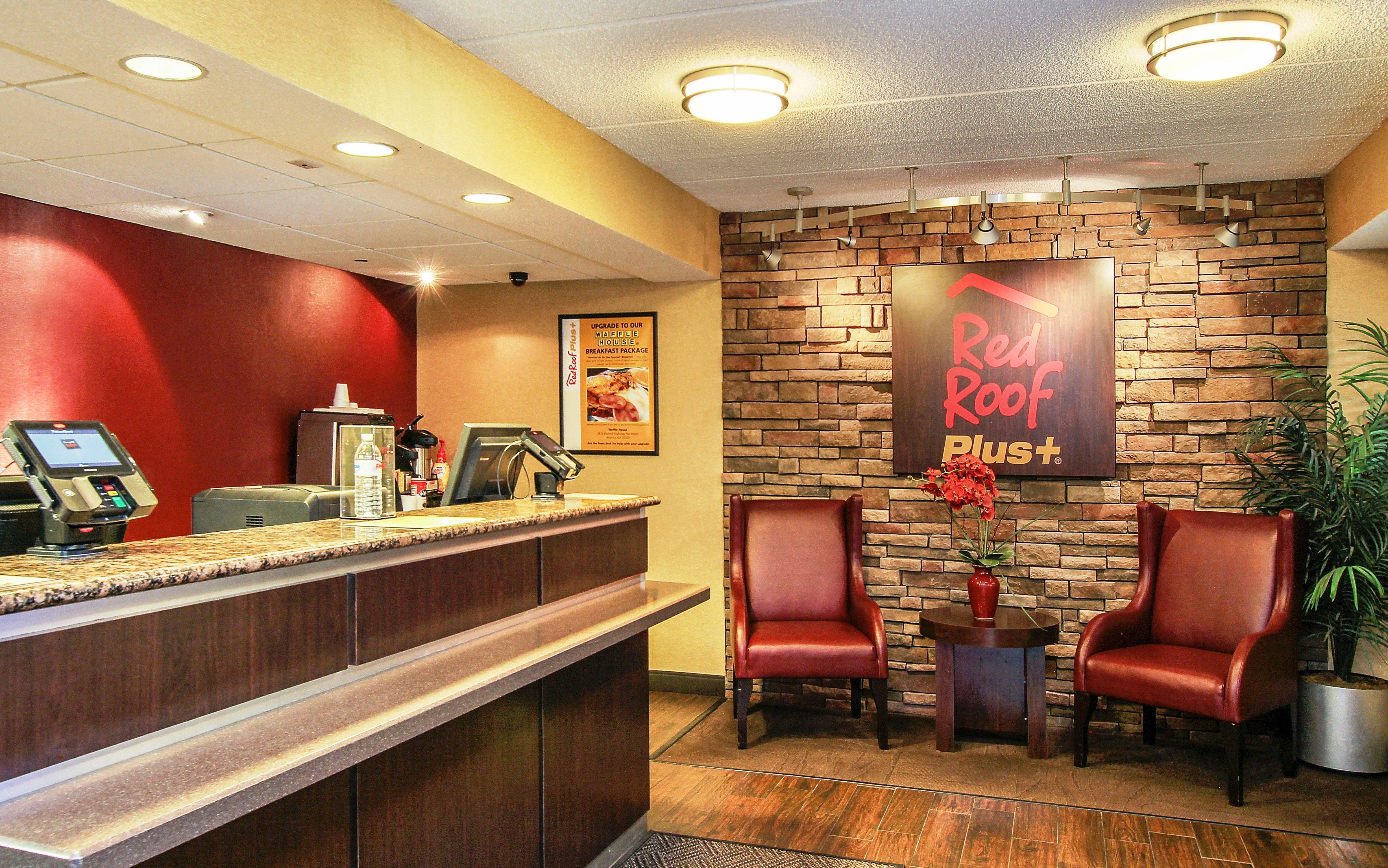 Red Roof Inn Plus+ Atlanta - Buckhead Druid Hills Eksteriør billede
